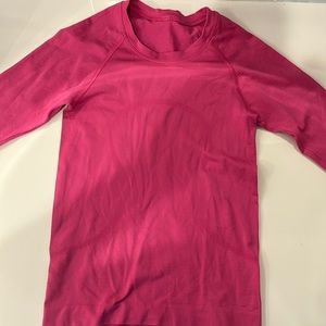 lululemon swiftly tech 2.0 *race - sonic pink - size 0 - great condition